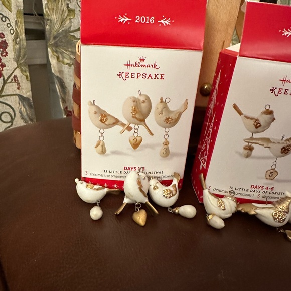 Hallmark 2016 12 Little Days of Christmas COMPLETE Set: 1-3, 4-6, 7-9, 10-12 - Picture 4 of 6